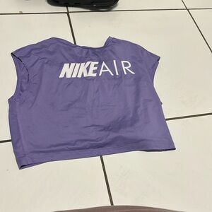nike crop top
